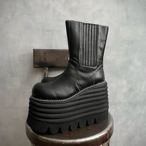 Dollskill Current Mood Toughen Up Platform Boots - Picture 2 of 10